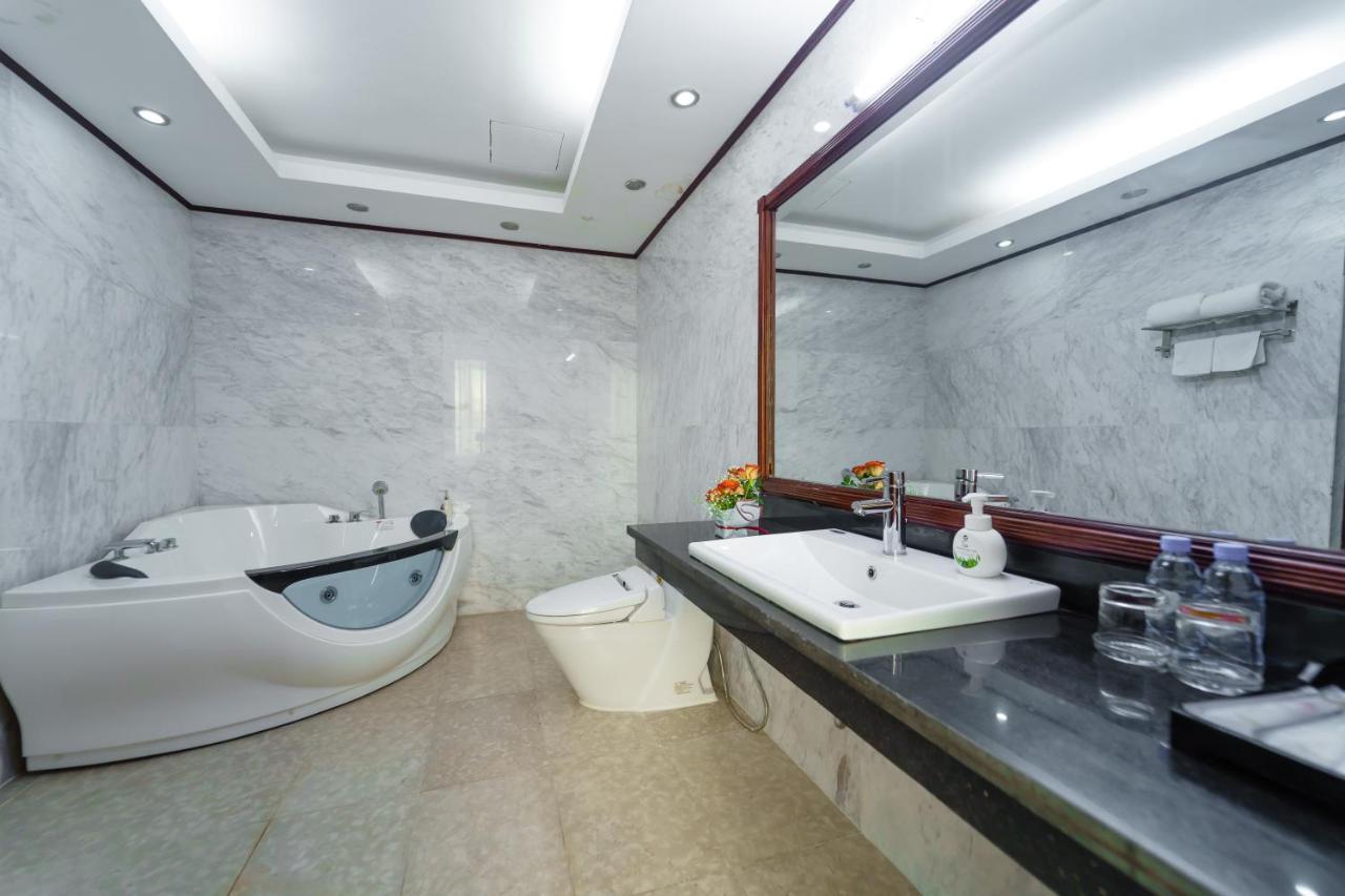 Khach San Inco 515.9 Hotel Phu Ly Kültér fotó